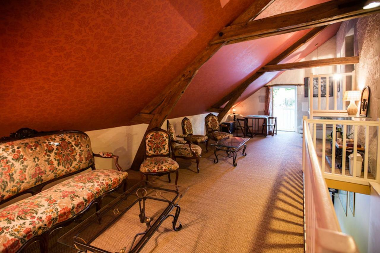 Chambres D'Hotes La Ferme Du Grand Launay Semblançay Exterior foto